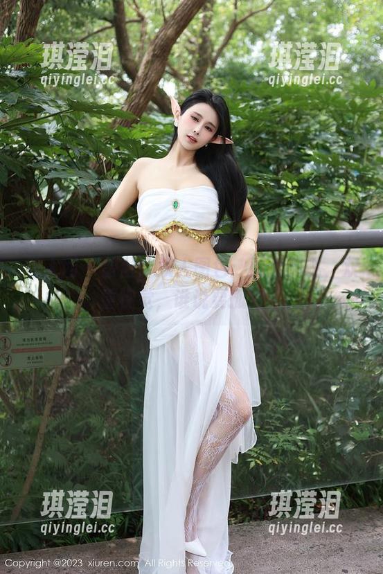 秀人网-蛋蛋宝 秀人网 - 蛋蛋宝双人图包:两个灵魂,双重视觉,谁说要孤独?