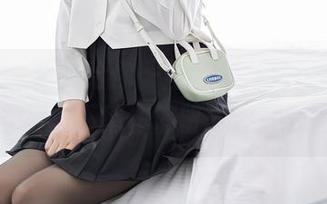 秀人网 – 免费给你一整波顾楚楚Maily的礼服合集,不稍作停留就要尾随而上。