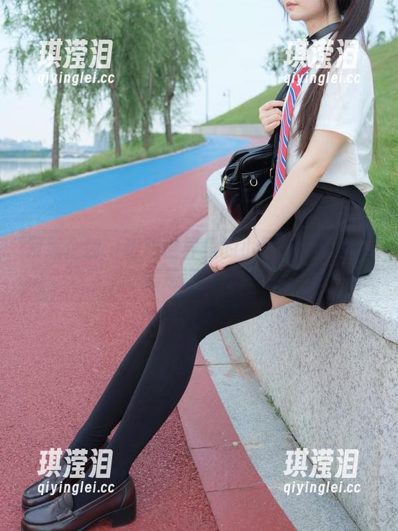 紧急企划-小恩 紧急企划 - 透明世界里的小恩:合集图片就是这么直接