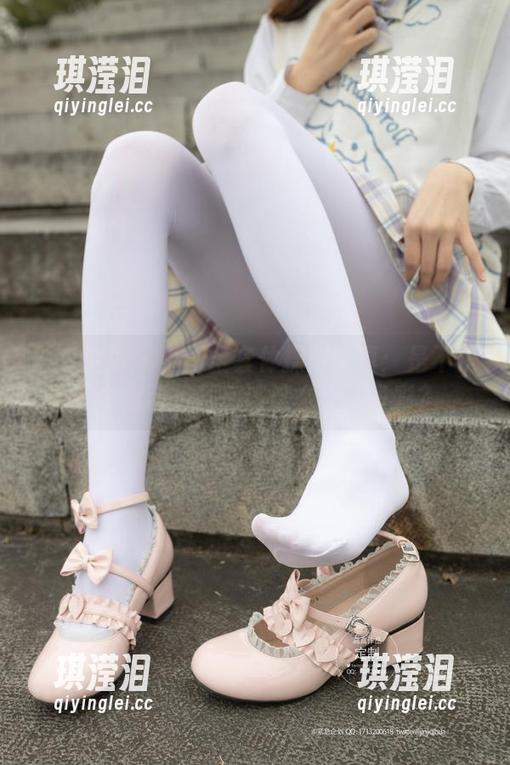紧急企划-小恩 紧急企划 - 小恩全套体操服写真:是不是每个运动员都应该这么丰富多彩?