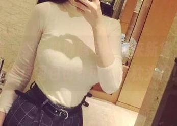 微密圈 – 紫色哒豚豚写真带来新货，让我觉得这图包也许可以当枕头抱！