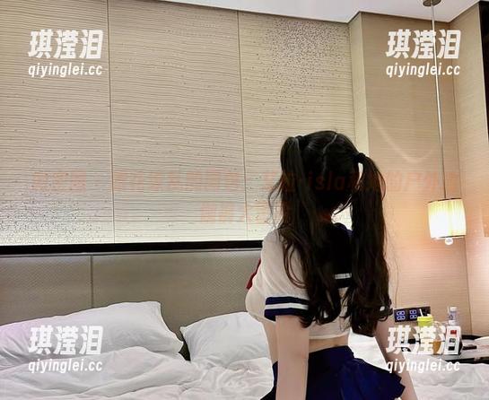 艾拉·isla 微密圈 - 眼花缭乱的图包:艾拉·isla和她的户外瑜伽裤大冒险