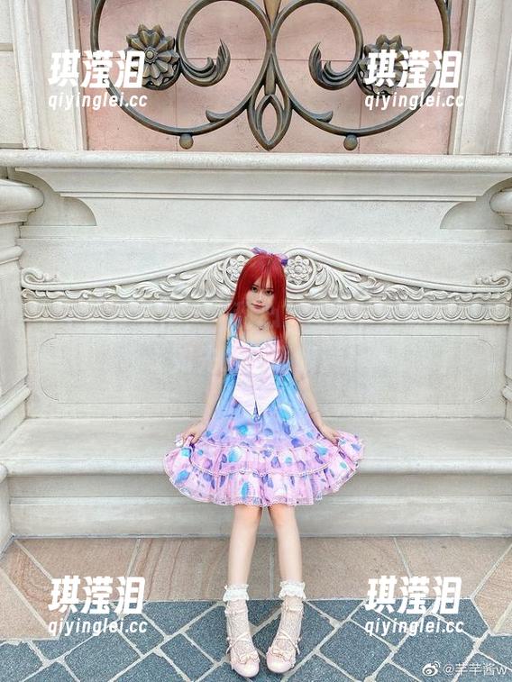 芊芊酱w新作，“甜心”图集，下载前不如先瞄两眼哦。