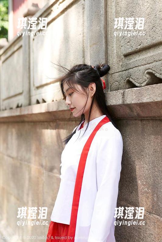 蜜桃社-杏子 蜜桃社 - 杏子这次的浴室美图更新,让人不禁想搬去她家。