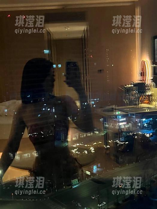 詹詹 微密圈 - 精选合集,让詹詹的眼镜带你走向...啧,有点意思哦!