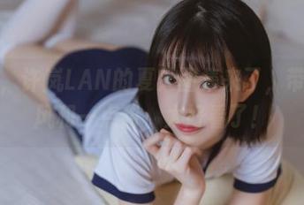 在线，许岚LAN的夏天图集来了，带着微风和一点甜，太好看了！