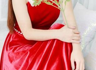轰趴猫 – 翻开陈雅漫的内衣图集,发现原来内衣也可以那么有趣!