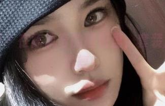 微密圈 – 在陈佩奇的图包里,套装居然会跳舞!