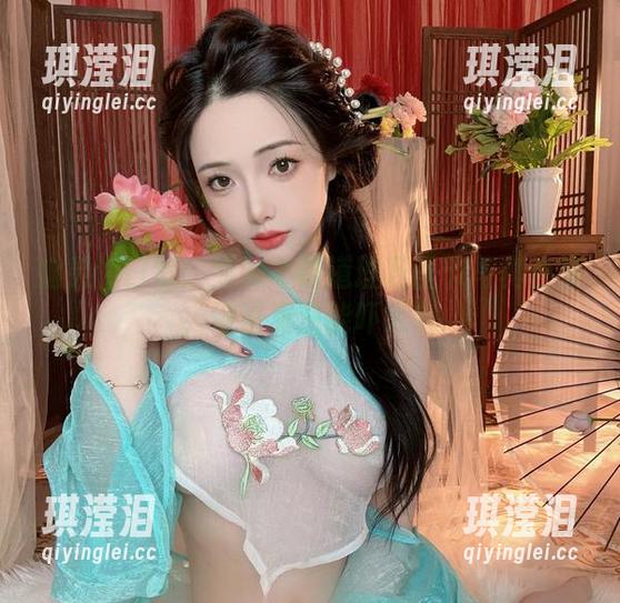 幽灵的日常：雯妹不讲道理万圣节写真合集，谁说鬼只能吓人？