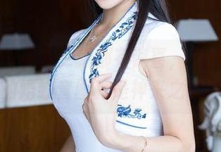 青豆客 – 每次更新都有惊喜，赵伊彤这次的婚纱套图真是神来之笔！