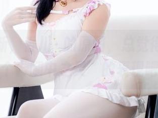 黑丝最新，香川澪的原图，总觉得这大概是个“腿中之灵”的表现吧！