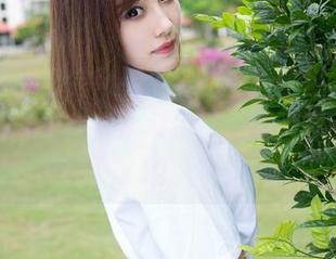 魅妍社 – 看完Mara酱的私拍图包，心想着这腿能给我当学习榜样，走路都不带晃的。