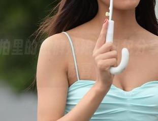 魔镜街拍里的热裤姑娘,图包分享带来小惊喜